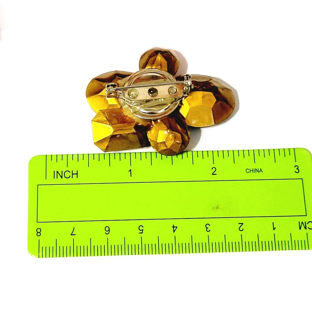 Vintage Glass Brooch Pin 2